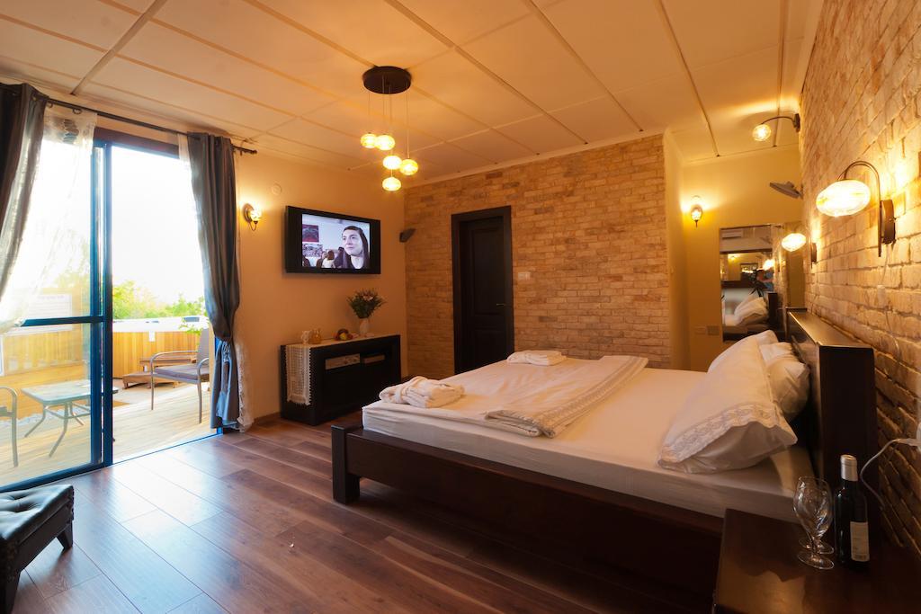 Shmulik'S Resort Couples Or Families Only Had Nes Eksteriør bilde